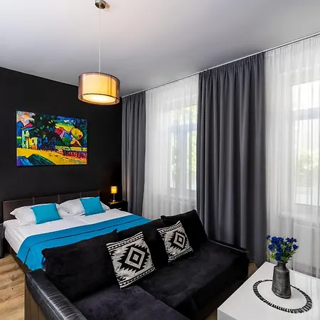 Skackava - Beautiful New In Direct Centrum, 24h Self Check-in * Banská Bystrica