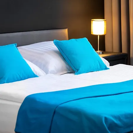 Skackava - Beautiful New In Direct Centrum, 24h Self Check-in Banska Bystrica